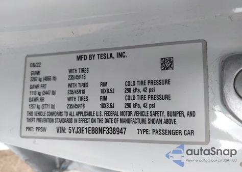 2022 Tesla Model 3 Long Range Dual Motor All-Wheel Drive z USA, uszkodzony, nr VIN 5YJ3E1EB8NF338947